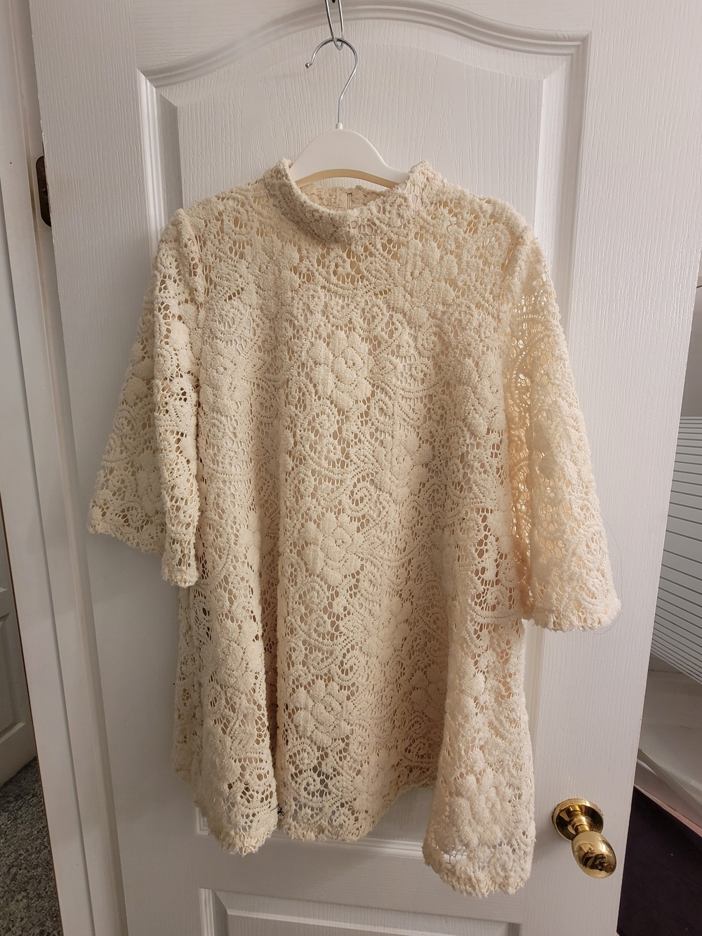 Cream Lace Dress - Elegant Short Sleeve